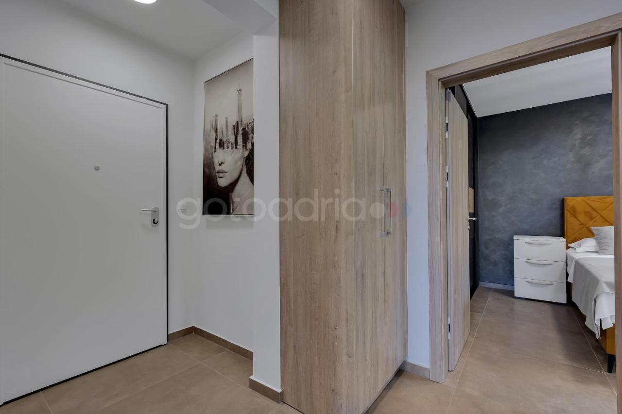 Luxury Seaview Apt Luki - Free Parking Makarska Eksteriør billede