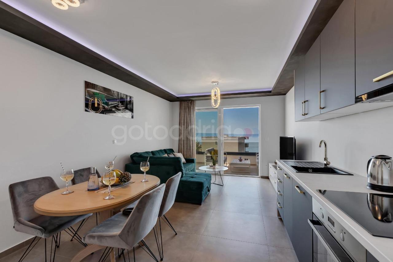 Luxury Seaview Apt Luki - Free Parking Makarska Eksteriør billede